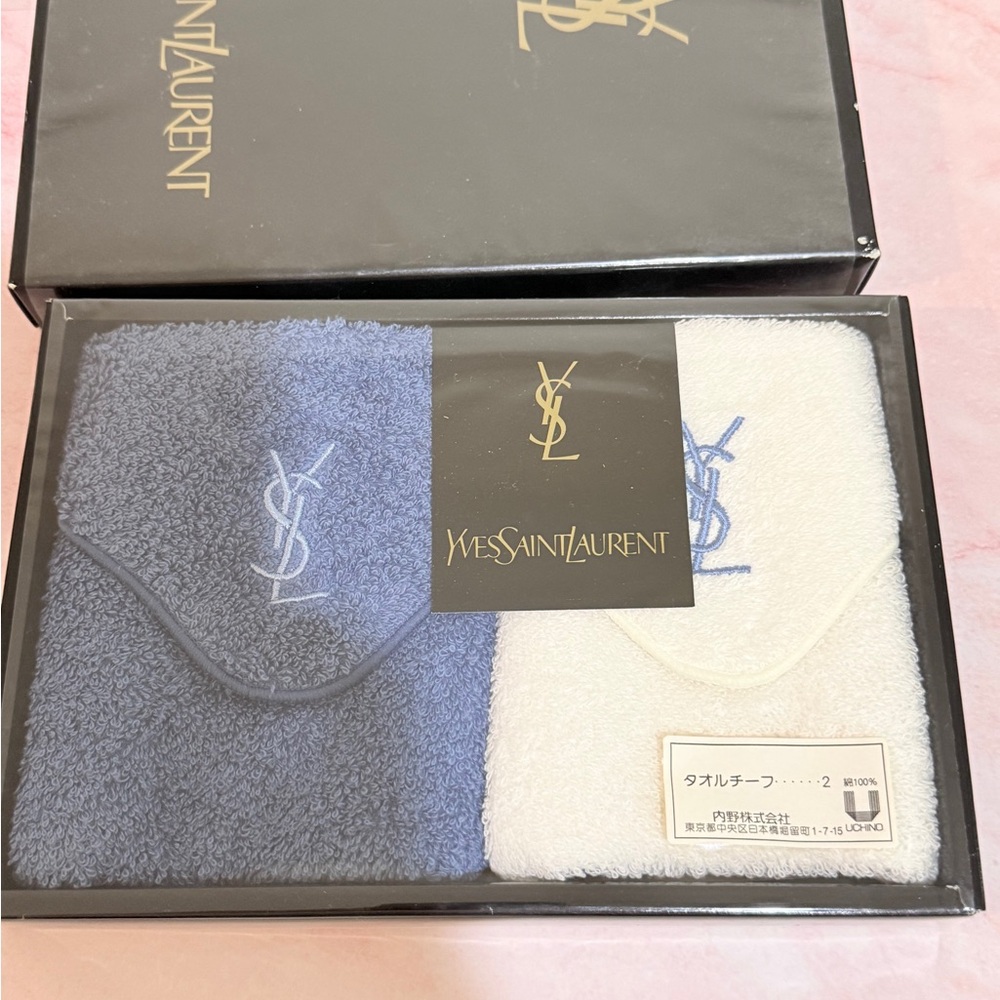 Saint Laurent White and Blue Towel Set